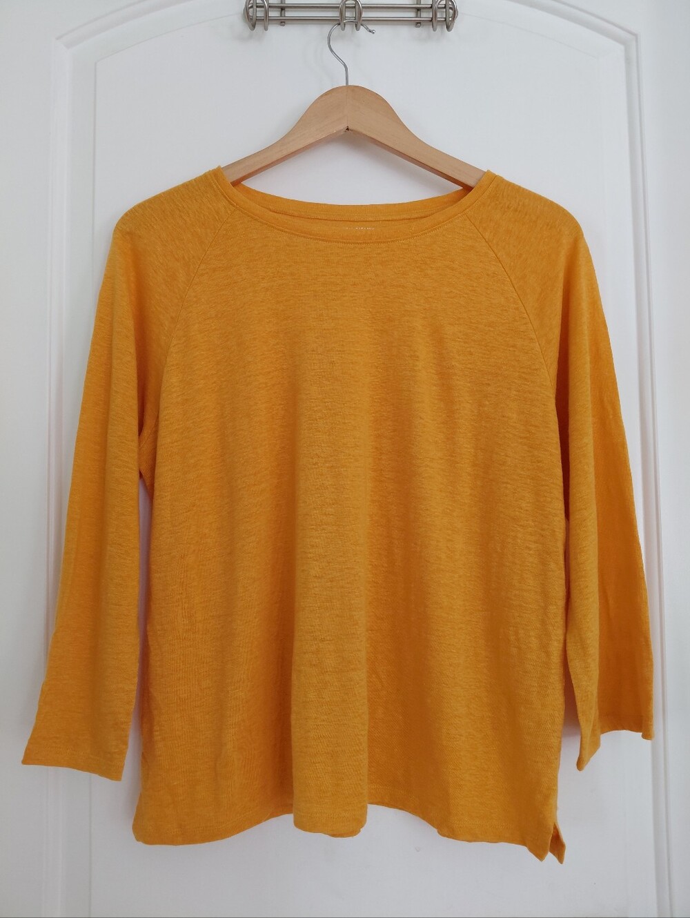 Eileen Fisher Organic Linen Top Size Small Gold Long Sleeve Tee EUC